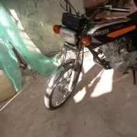 موتور ۱۵۰مدل ۱۴۰۰ بسیار تمیز در نو کار نکرده موتور