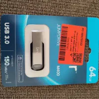 فلش 64 گیگ لکسار