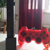 ps 2 کاملا سالم  و فلش خور