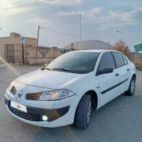 مگان مدل 2011 تمیز کارمندی