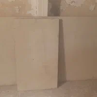 صندل و میز و تابلو وایت برد|مبلمان خانگی و میز عسلی|همدان, |دیوار