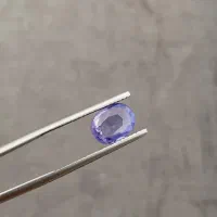 جواهریاقوت bluish violet آنهیت و بدون بهسازی