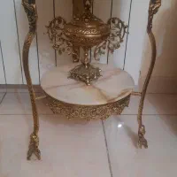 میز مرمر و شکلات خوری برنجی|بوفه، ویترین، کنسول|تهران, دولاب|دیوار