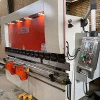 خدمات خمکاری ورق فلز با دستگاه برک