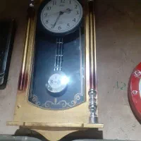 ساعت ویواری