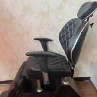 صندلی آرایشگاهی