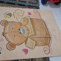 فرش بچگانه 1در 1ونیم اندازش پشتش چرمی|فرش|کرمانشاه, |دیوار