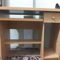 میز کامپیوتر در حدنو