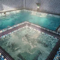 اجاره ویلا لوکس استخر آب گرم تمیز