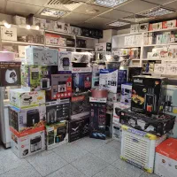 همکارخانم جوان فعال