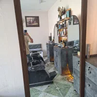 آینه قدی و سه کشو بسیار شیک و خاص