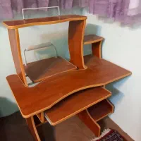 میز تحریر و میز کامپیوتر
