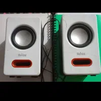 باند اسپیکر و میکروفون