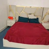 تخت دو نفره با اینه
