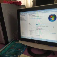 کیس و مانیتور LCD کامل