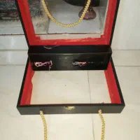 جعبه کلکسیونی شیشه ای ۵۰در ۵۰سالم‌