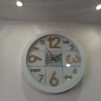 ساعت دیواری