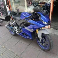 R15 yamaha