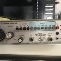 Signal generator (420 function generator)