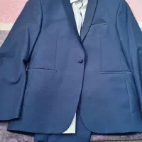 کت وشلوارو پیراهن