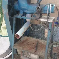 دستگاه آبغوره گیری