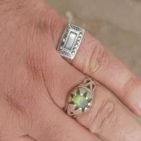 زبرجد اصل دست ساز و برلیان مخراج کاری شده