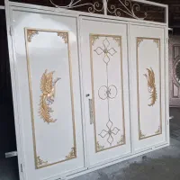 درب وآهن وحیاطی وحیاط واهنی