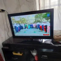 تلوزیون 32 اینج الجی|تلویزیون و پروژکتور|دهگلان, |دیوار