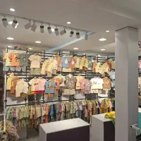 کارمند یا کارگر ساده