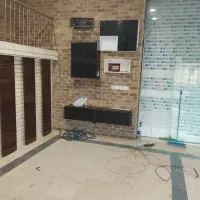 مغازه ۳۵ متر خیابان آبیاری( سرباز)  تخلیه