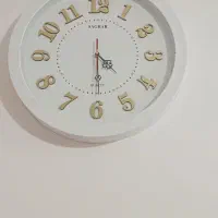 ساعت دیواری