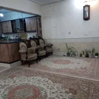 منزل ویلایی ۱۳۰ متری شیک و تمیز|فروش خانه و ویلا|قم, شهرک مهدیه (مدرس)|دیوار