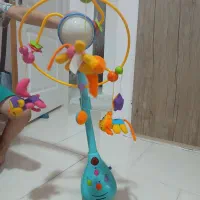 اویز تخت و خرس و فرش اتاق کودک