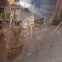 فنجان پایه دار طلایی همراه سینی،  قدیمی و کمیاب