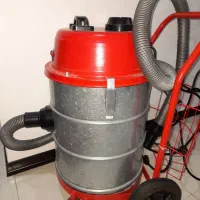 جارو برقی آب وخاک