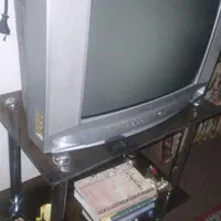 تلوزیون ۲۴اینچ سامسونگ|تلویزیون و پروژکتور|سنندج, |دیوار