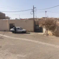 چهاردیواری مسکونی داخل بافت۱۸۰متر ویلایی