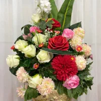 گلدان طلایی