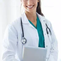 همکاری با پزشک