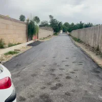 زمین چهار دیواری