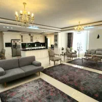 ۱۳۰متر ۳خواب  اباذر  مشابه نوساز    پنجه افتاب