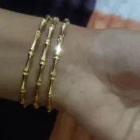 سه عدد النگو طلا