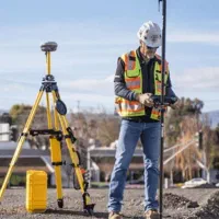 نیازمند (مدرک) نقشه برداری لیسانس