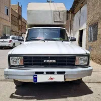 وانت مزدا کارا 2000 تک کابین