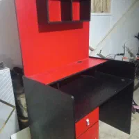 میز کتاب و مطالعه