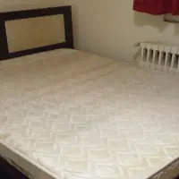 تخت دونفره بهمراه تشک