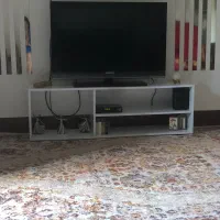 میز تلویزیون در حد نو