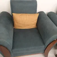 فروش صندلی ارایشگاه وسه عددمبل تک نفره کاملا سالم|آرایشگاه و سالن‌های زیبایی|گرگان, |دیوار