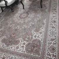 دوعددفرش ۹متری.یک عدد۶متری