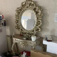 آینه و میز